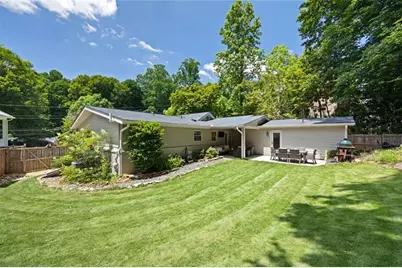 3647 Keswick Drive, Chamblee, GA 30341 - Photo 32