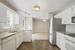 29 Alston Ln SW, Marietta, GA 30060 - Photo 8