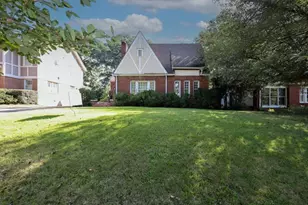 12 Fairfield Dr, Avondale Estates, GA 30002 - Photo 4