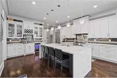 3383 Jamont Boulevard, Johns Creek, GA 30022 - Photo 6