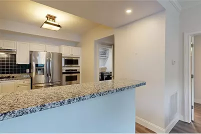 3275 Lenox Road NE #413, Atlanta, GA 30324 - Photo 6