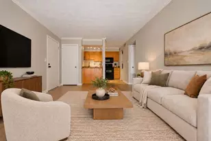 3160 7 Pines Ct, Atlanta, GA 30339 - Photo 2