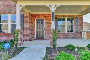 8680 Shipton Cir, Ball Ground, GA 30107 - Photo 4