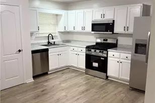 2937 Fields Dr, Lithonia, GA 30038 - Photo 4