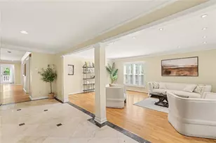 2818 Cravey Trail NE, Atlanta, GA 30345 - Photo 2