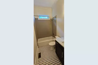 2110 E Roxboro Road E, Atlanta, GA 30324 - Photo 10