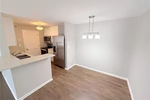 322 Granville Ct, Atlanta, GA 30328 - Photo 8