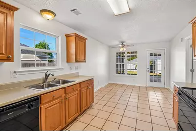 902 Haverhill Circle, Warner Robins, GA 31088 - Photo 6
