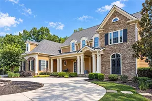 6225 Random Winds Bluff, Gainesville, GA 30506 - Photo 2