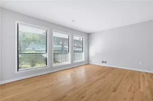 3385 Laren Ln SW, Atlanta, GA 30311 - Photo 8