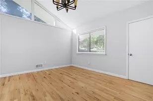 3385 Laren Ln SW, Atlanta, GA 30311 - Photo 12