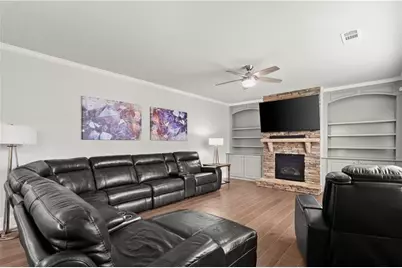 4316 Woodland Bank Boulevard, Buford, GA 30518 - Photo 26