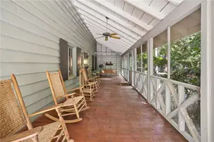8235 Tynecastle Dr, Sandy Springs, GA 30350 - Photo 4