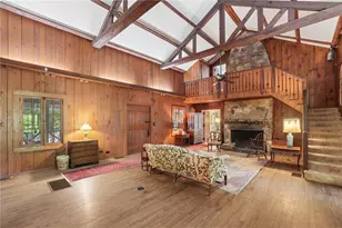 8235 Tynecastle Dr, Sandy Springs, GA 30350 - Photo 8