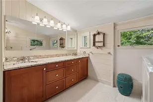 8235 Tynecastle Dr, Sandy Springs, GA 30350 - Photo 16