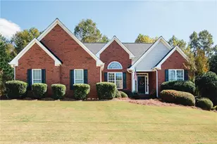 341 Prestwick Dr, Hoschton, GA 30548 - Photo 1