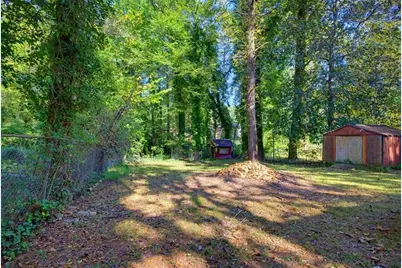 650 Robert E Lee Parkway, Jonesboro, GA 30238 - Photo 16