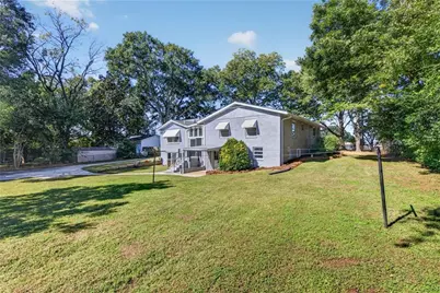 1536 W Oak Drive, Marietta, GA 30062 - Photo 58