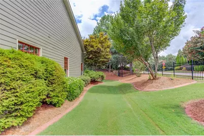 2843 White Azalea Street, Buford, GA 30519 - Photo 8