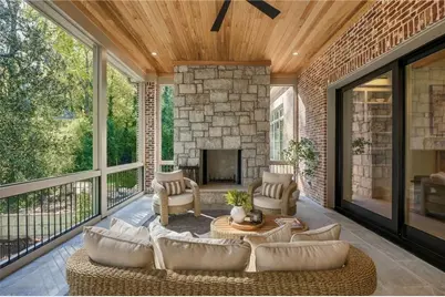 3843 Lake Forrest Drive NE, Atlanta, GA 30342 - Photo 16