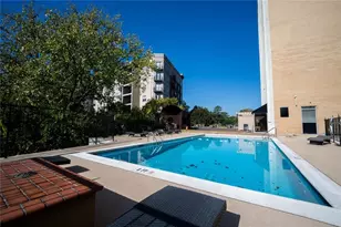 2285 Peachtree Rd, Atlanta, GA 30309 - Photo 24