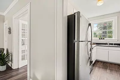 21 Peachtree Memorial Drive NW #8A, Atlanta, GA 30309 - Photo 18