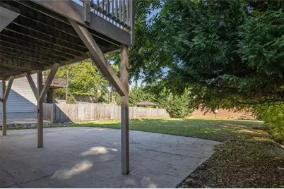 789 Bellemeade Avenue NW, Atlanta, GA 30318 - Photo 32