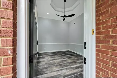 500 Sun Valley Drive #C 3, Roswell, GA 30076 - Photo 2