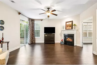 3184 SW Willow Creek Drive SW, Gainesville, GA 30504 - Photo 2