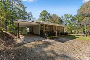3027 Thrasher Dr, Gainesville, GA 30506 - Photo 2