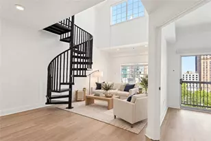 1075 NE Peachtree Walk, Atlanta, GA 30309 - Photo 2