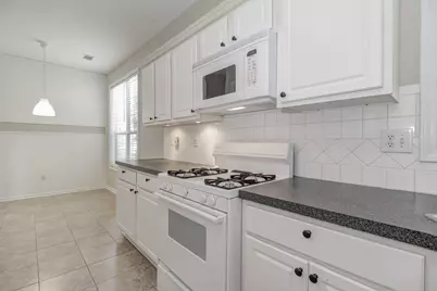 424 Kensington Parc Way, Avondale Estates, GA 30002 - Photo 10