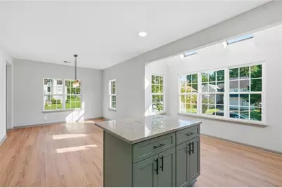 200 Scenic View Court SW, Atlanta, GA 30331 - Photo 4