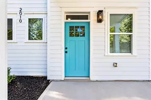 2010 Ruth St NW, Atlanta, GA 30318 - Photo 16