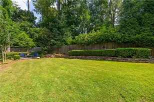 2657 Valvedere Dr NE, Brookhaven, GA 30319 - Photo 34