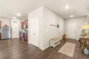 200 Oliver Dr, Locust Grove, GA 30248 - Photo 2
