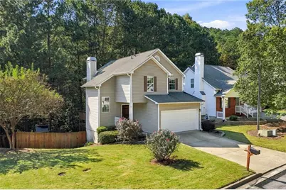 538 Parkstone Lane, Woodstock, GA 30189 - Photo 1