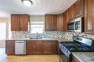 2470 Skylars Mill Way, Snellville, GA 30078 - Photo 8