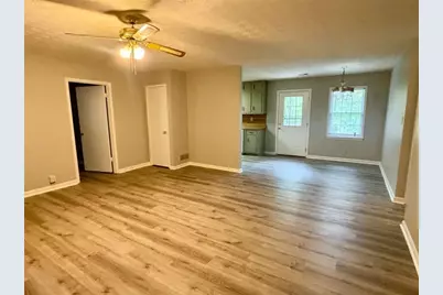 3895 Brookshire Place, Lawrenceville, GA 30044 - Photo 4