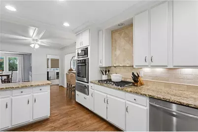2447 Fernleaf Court NW, Atlanta, GA 30318 - Photo 10