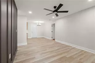 805 Sandy Creek Dr NW, Atlanta, GA 30331 - Photo 2