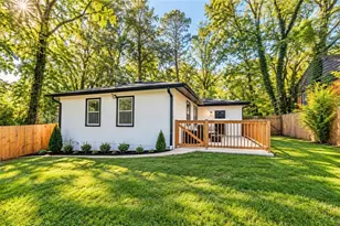 3132 Forrest Hills Dr, Hapeville, GA 30354 - Photo 30