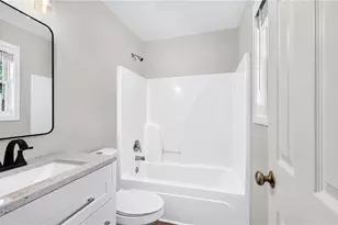 2032 Emerald Pointe Dr, Winder, GA 30680 - Photo 20