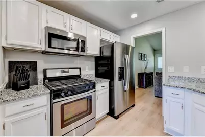 5295 Hillcrest Glenn Drive, Sugar Hill, GA 30518 - Photo 10
