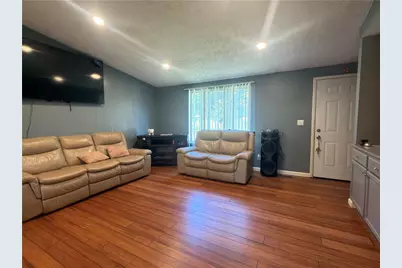 5172 W Scarbrough Trail, Stone Mountain, GA 30088 - Photo 10