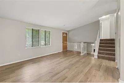 5765 Fieldstone Drive, Lithonia, GA 30038 - Photo 4