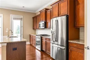 1760 Alec Pl NE, Atlanta, GA 30329 - Photo 8