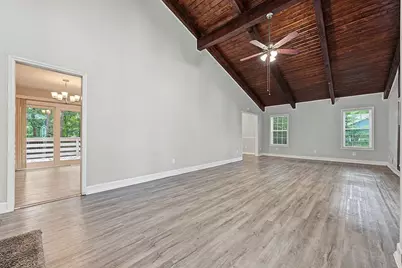 2741 Spencers Trace NE, Marietta, GA 30062 - Photo 2