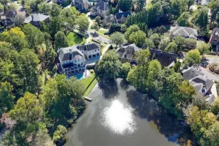 270 Trimble Crest Dr, Sandy Springs, GA 30342 - Photo 2