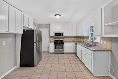 2932 Brett Circle NW, Acworth, GA 30101 - Photo 8